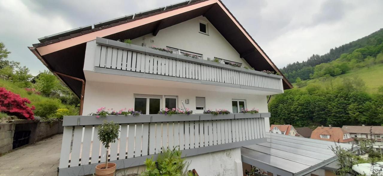 Steepleview House Acomodação com café da manhã Bad Peterstal-Griesbach Exterior foto